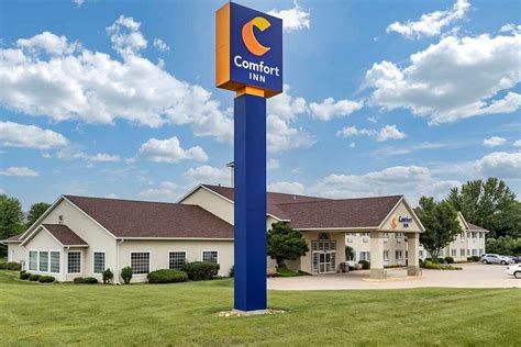 hotels near field of dreams iowa|Comfort Inn Dyersville Near Field of Dreams.